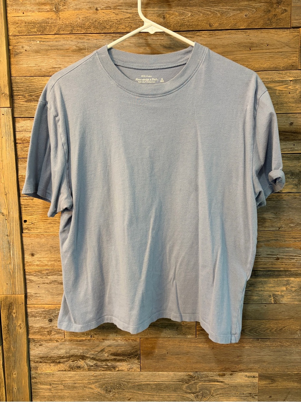 Abercrombie & Fitch Short Sleeve Crew Tee in Dusty Light Blue* - size M
